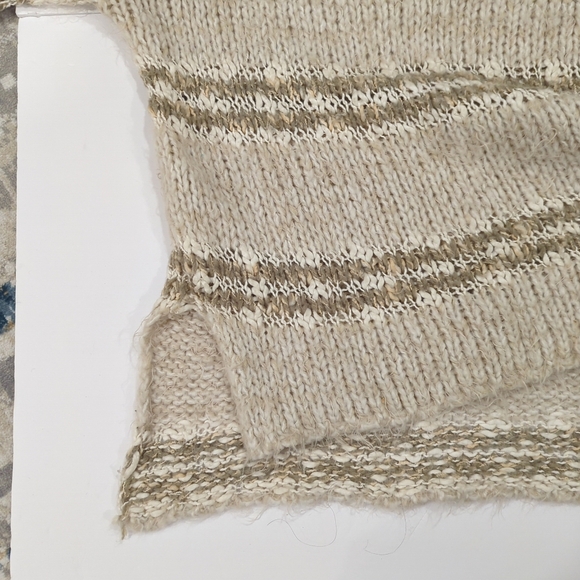 Free People Beige Striped Sweater - Women's Size M Oversized Fuzzy Soft Cozy - Picture 6 of 14